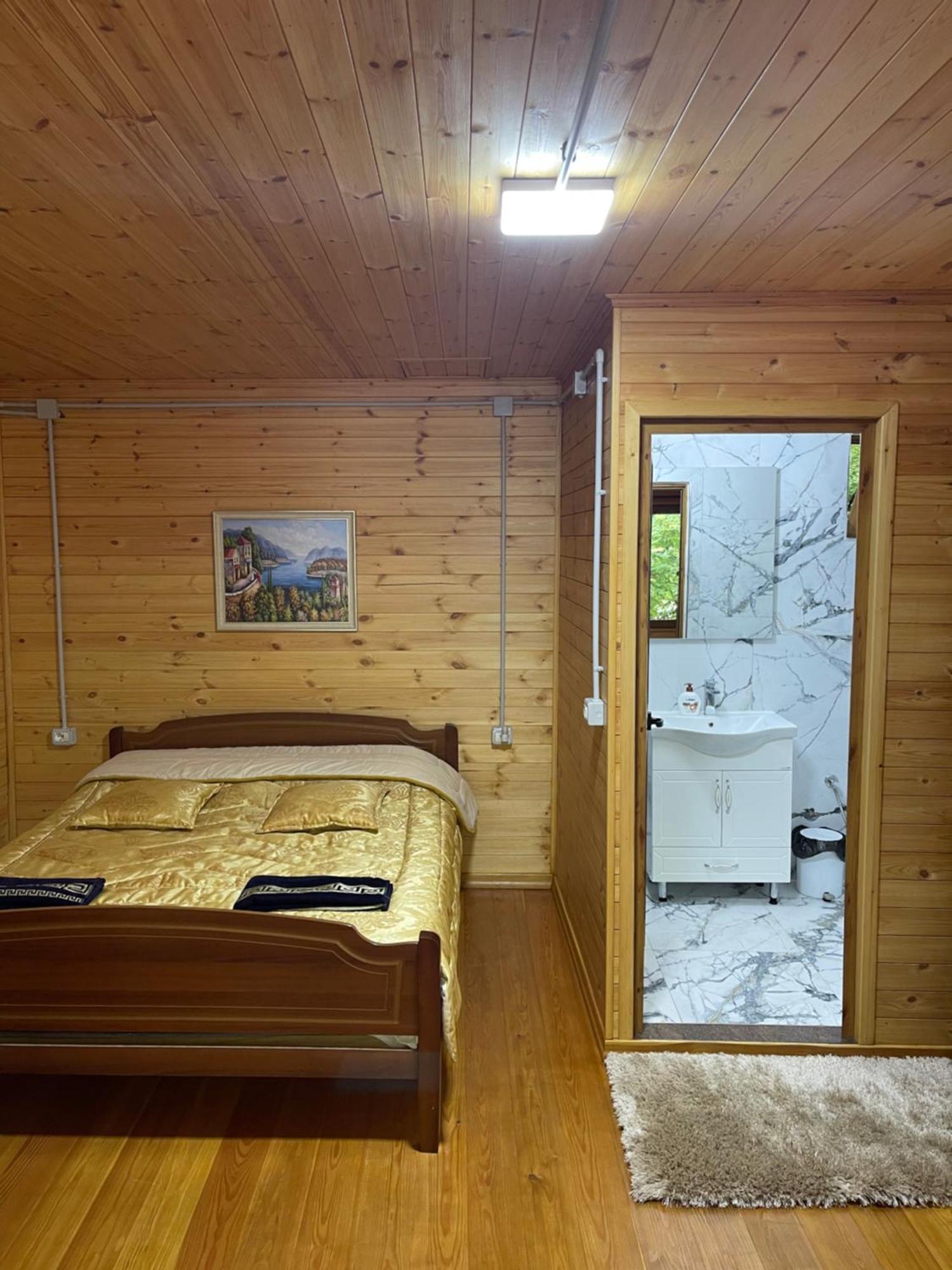 Guri I Lekes Guesthouse Moll' e Shoshit Extérieur photo